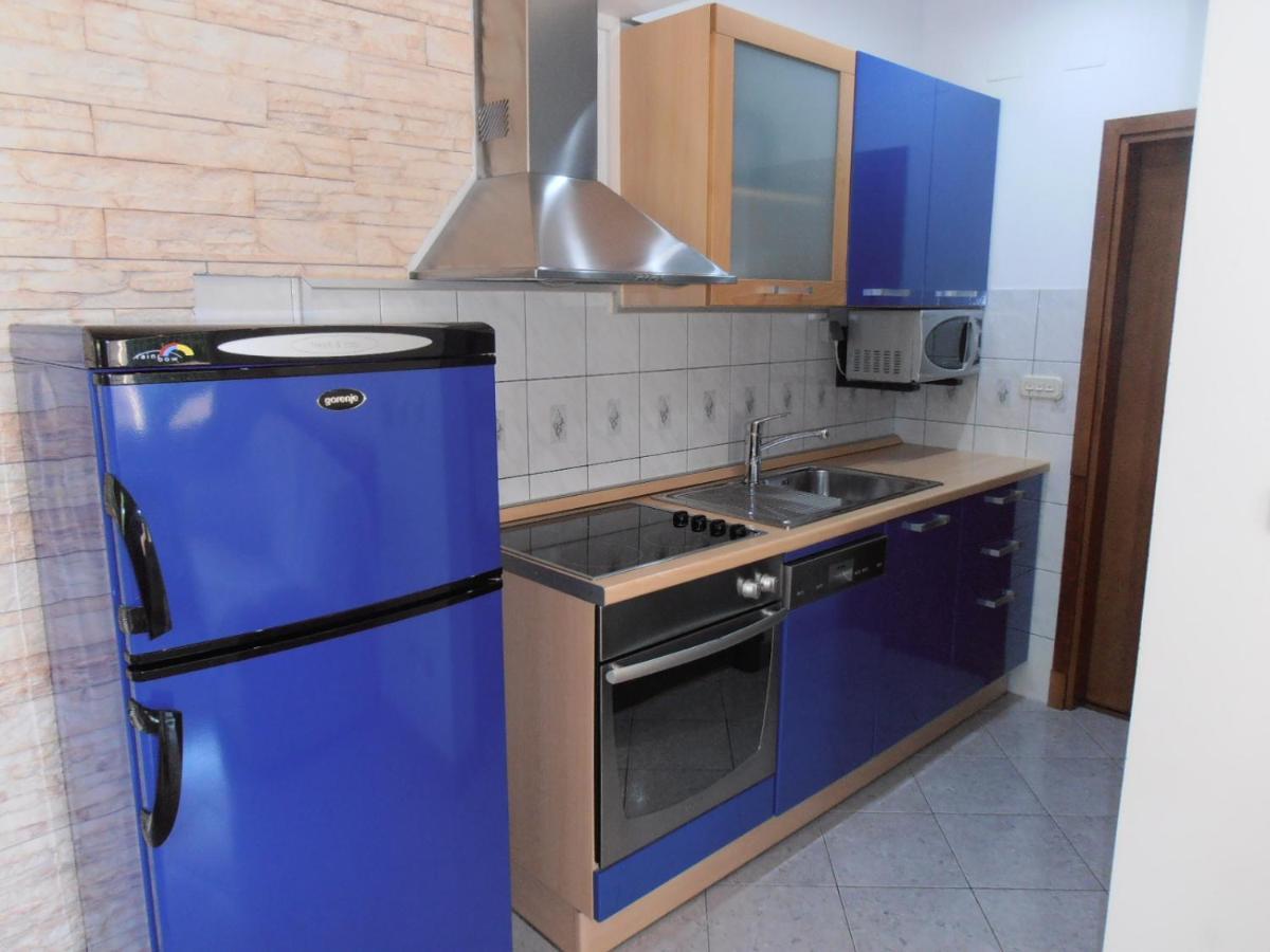 Apartman Ines 1 Villa Pola Esterno foto