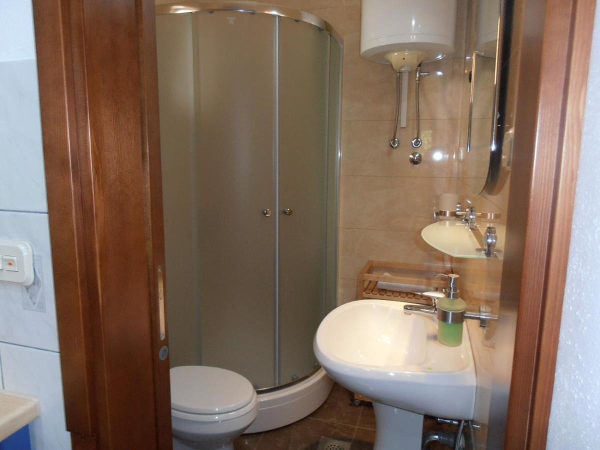 Apartman Ines 1 Villa Pola Esterno foto